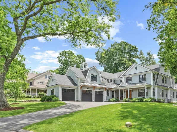 6 Juniper Pl, Lexington, MA 02420