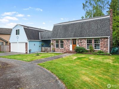 17910 Spruce Way, Lynnwood, WA, 98037