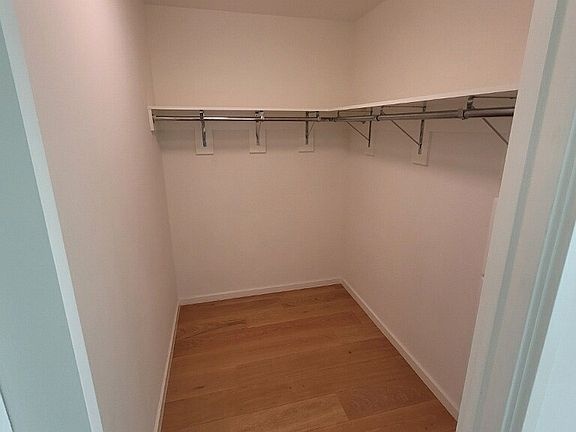4th image of 889 Francisco St Unit 3702