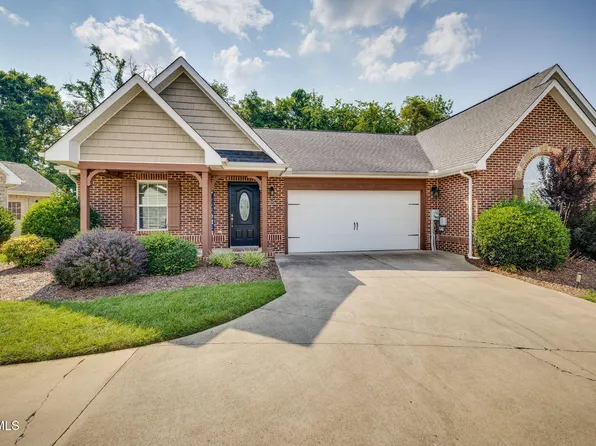 207 Bridgewater Ct #207, Johnson City, TN 37615