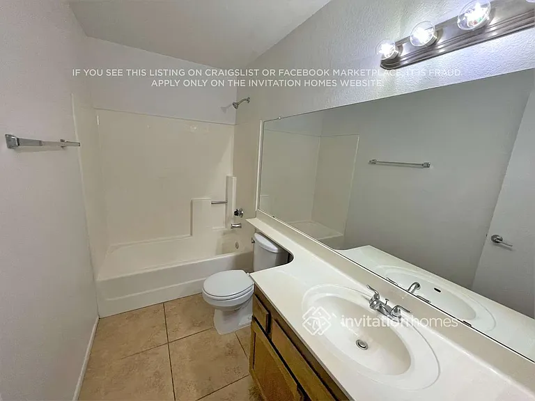 16026 S Catalina St — Photo 11