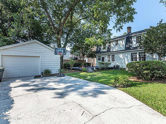 5th image of 1445 AVONDALE Avenue