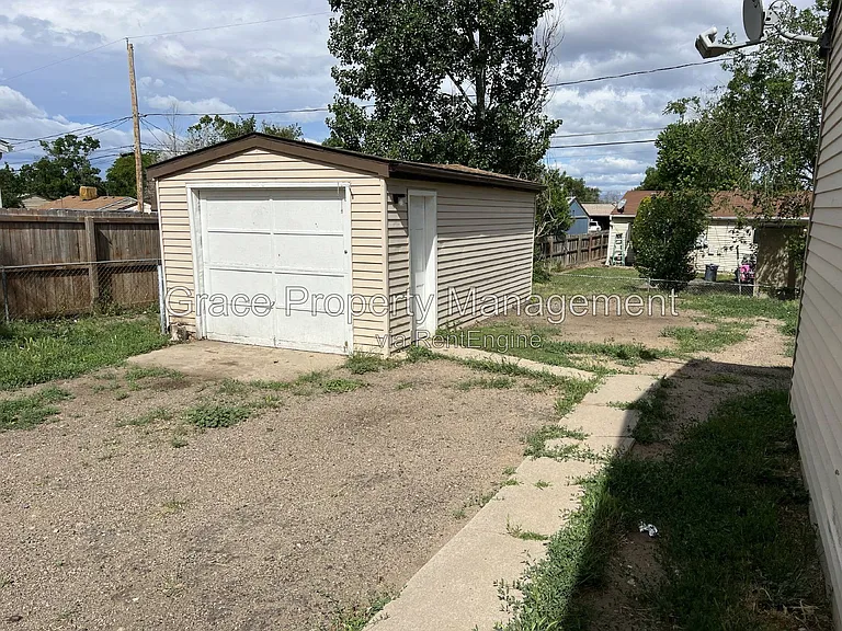 7691 Leyden Ln — Photo 12