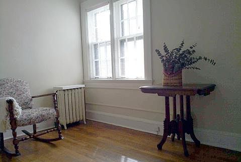 2nd image of 209 N Huron St #2