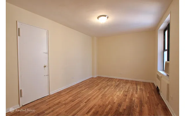 Rented by Douglas Elliman | media 4