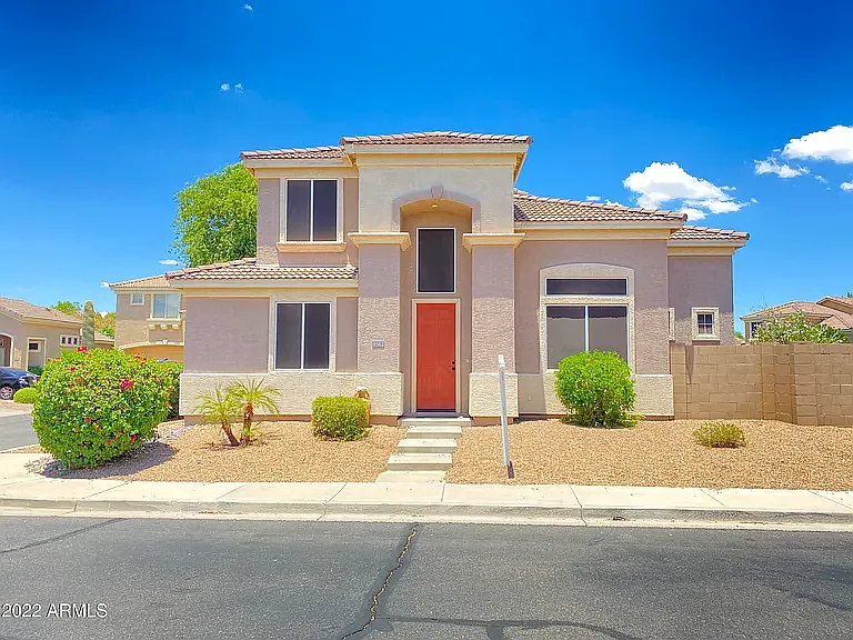 3 bed, 1655 sqft, $2,250 — Photo 1