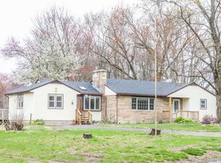 18 Pleasant Rd, Enfield, CT 06082