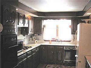 2nd image of 216 Iris Ave