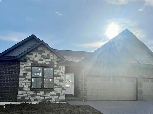 602 Mortar St, Mascoutah, IL 62258