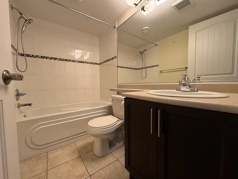 20347 98a Ave #5710 — Photo 22