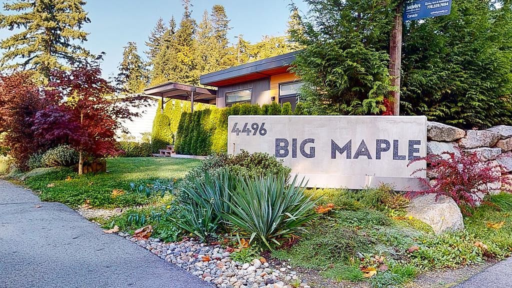 4496 Sunshine Coast Hwy 30, Sechelt, BC V7Z 0C3 MLS R2841522 Zillow