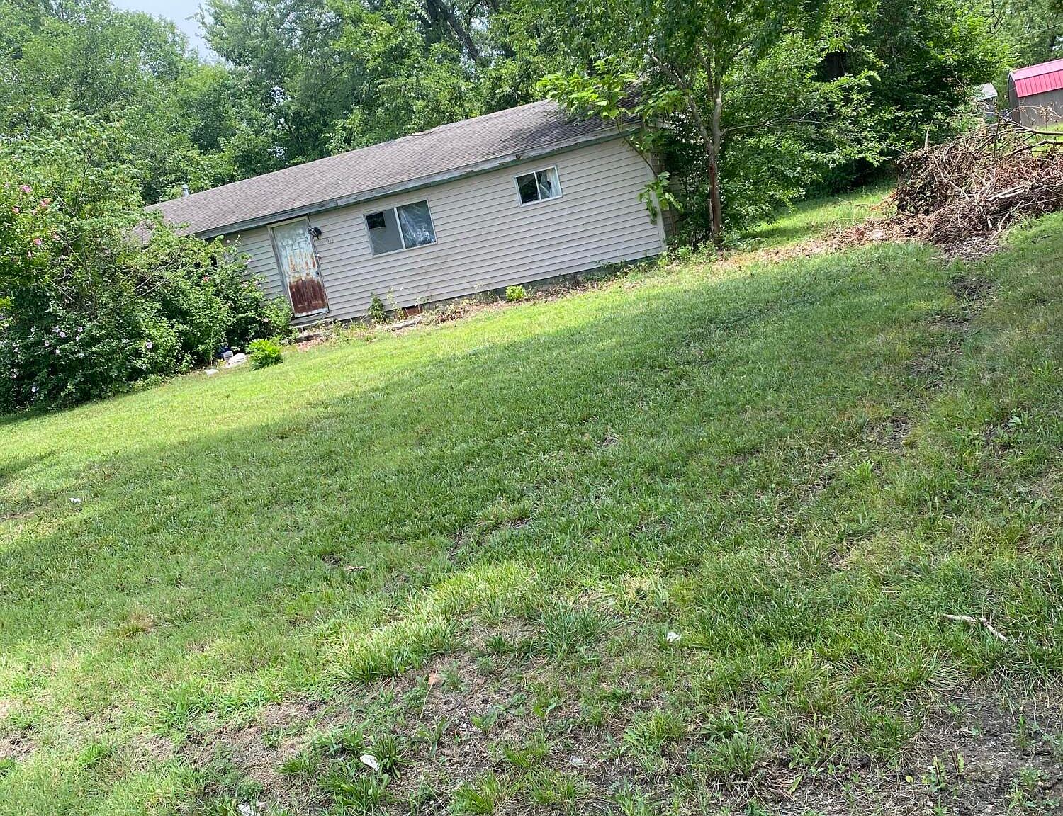 613 N Perry St, Scammon, KS 66773 Zillow