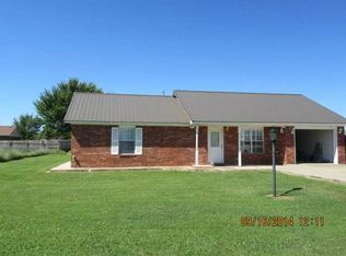 27089 Wynona St, Shady Point, OK 74956