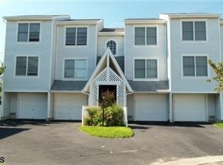 150 39th St S #150, Brigantine, NJ 08203