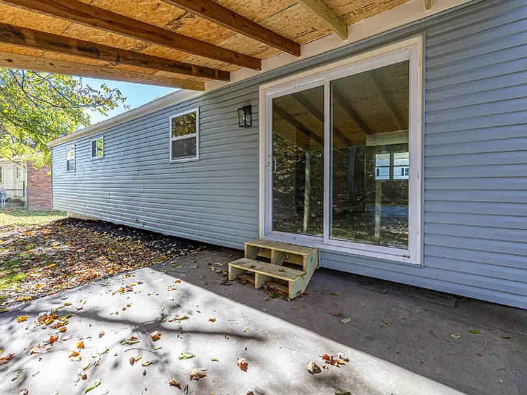 476 Fielding Dr — Photo 19