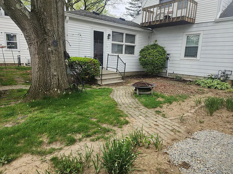 2308 N Janney Ave — Photo 13
