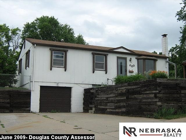 1st image of 6110 Hillsdale Ave