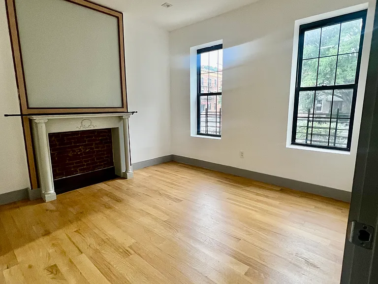 2806 Farragut Rd #1 — Photo 5