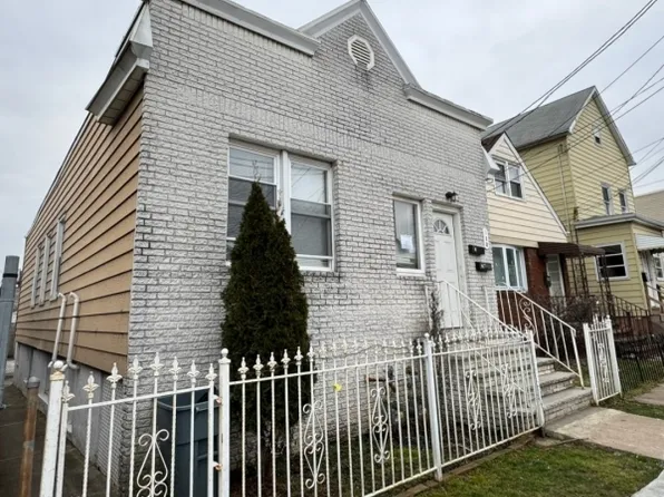 312 Loomis St, Elizabeth City, NJ 07206