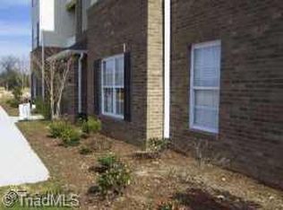 2421-202 Eagle Creek Xing, Winston Salem, NC 27103