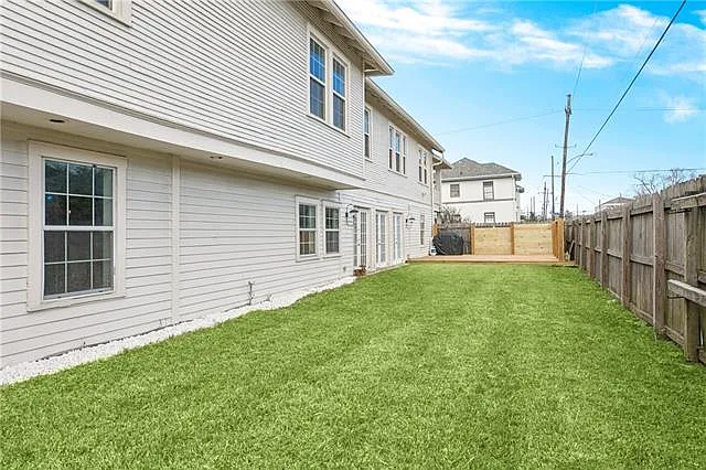 2600 Peniston St #LOWER — Photo 16