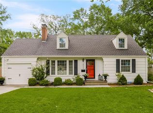 7403 Birch St, Prairie Village, KS 66208