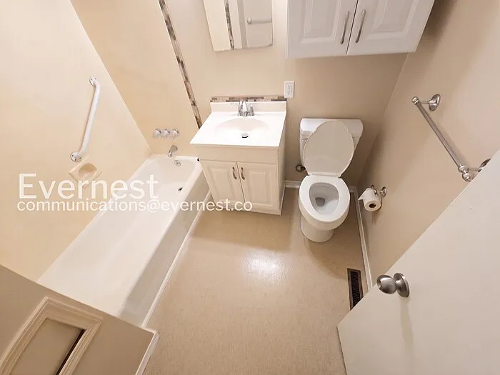 2904 N Chippewa Dr — Photo 12