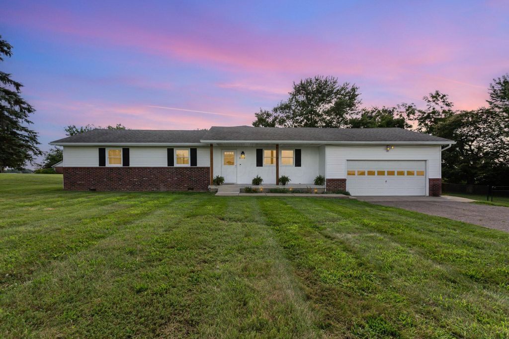 Real estate listing image