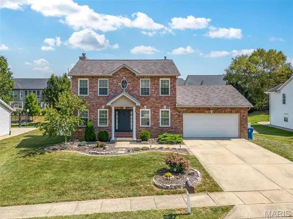 1578 Maplewood Ct, Edwardsville, IL 62025