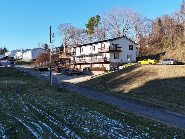 751 Hunt St, Ashland, KY 41101