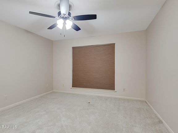 5th image of 128 Avenue Belle Terre