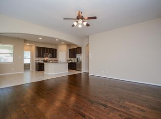 118 N Heritage Mill Cir, Tomball, TX 77375