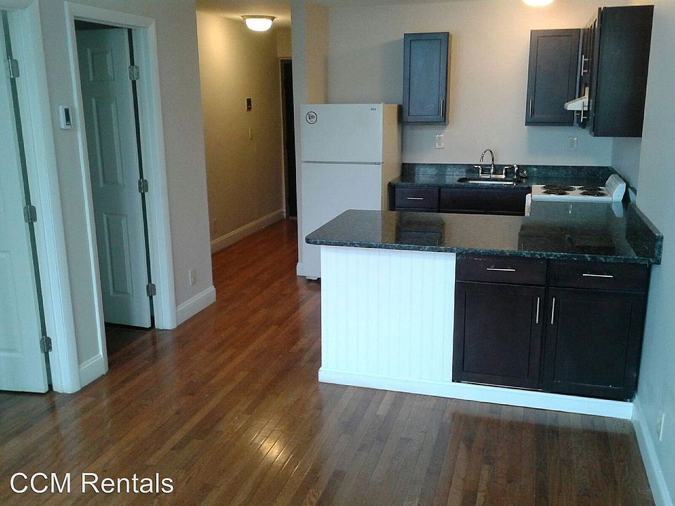 1st image of 285 Essex St APT 4A