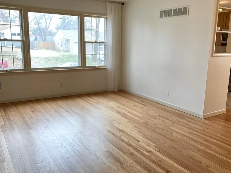 8316 Travis Ln — Photo 4