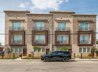 324 Feliks Gwozdz Pl, Fort Worth, TX 76104