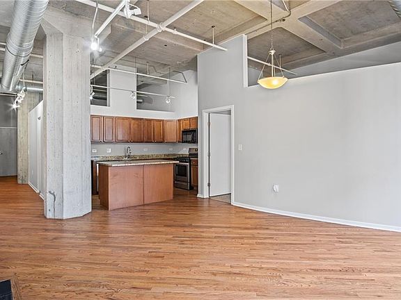 4th image of 2107 Grand Blvd APT 304