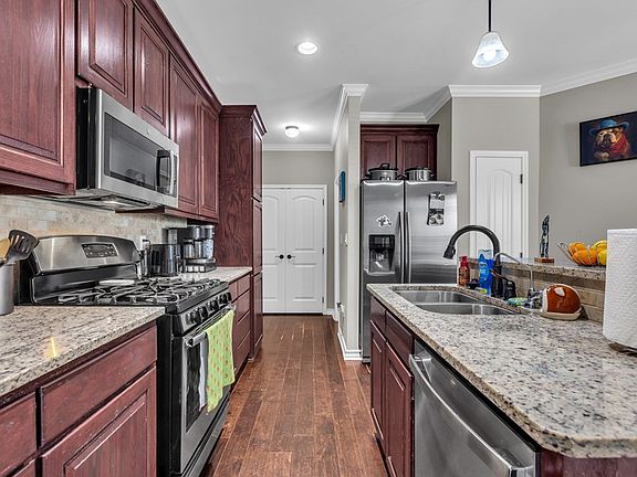4th image of 3001 Pointer Ln Unit 11C
