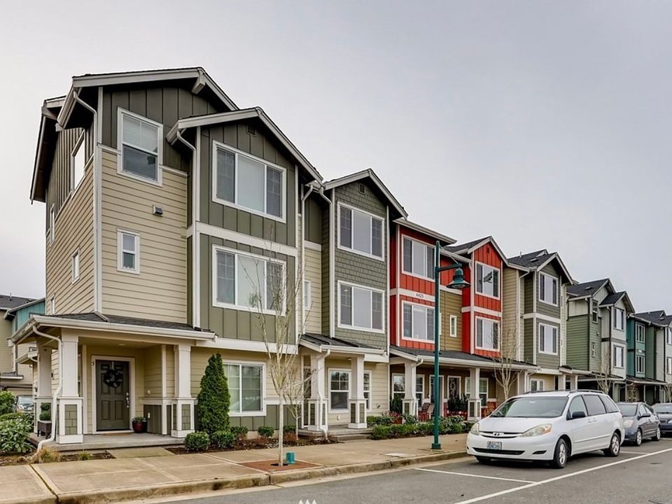 1st image of 4425 135th Pl SE Unit 4