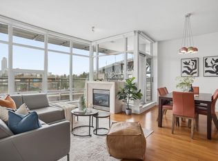 628 Kinghorne Mews #802, Vancouver, BC V6Z 3H6