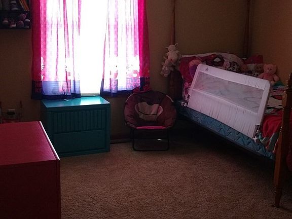 4th image of 136 Nellie Cir