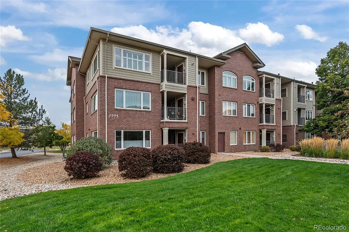 Building Photo - 2894 W Riverwalk Cir #B301