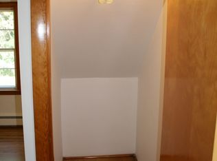 7 Valley Rd, Natick, MA 01760