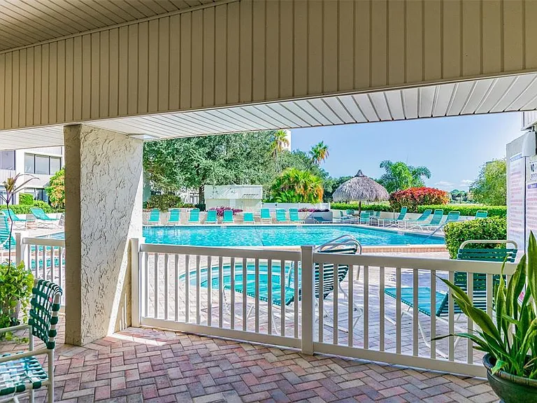 900 Cove Cay Dr #5F — Photo 80