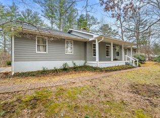 26 Daisy Hill Rd, Asheville, NC 28805