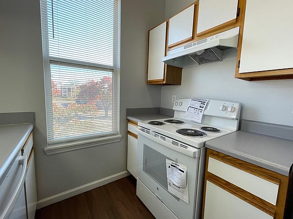 5th image of 3800 Broadway Blvd #A