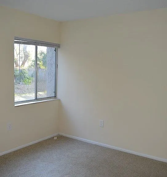 Beltrees Plaza Apartments — Photo 13