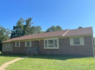 14049 N Carriage Ln, Midlothian, VA 23114