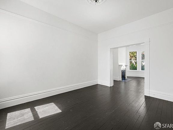 4th image of 3941 23rd St