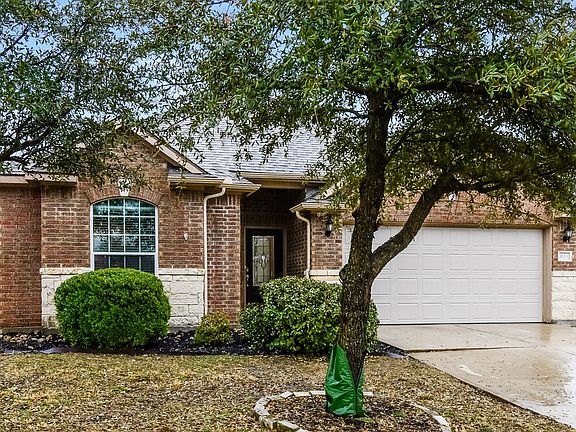 3rd image of 1613 Mesquite Ln