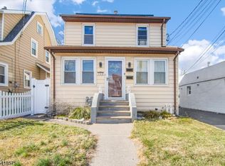 264 Union St, Lodi, NJ 07644